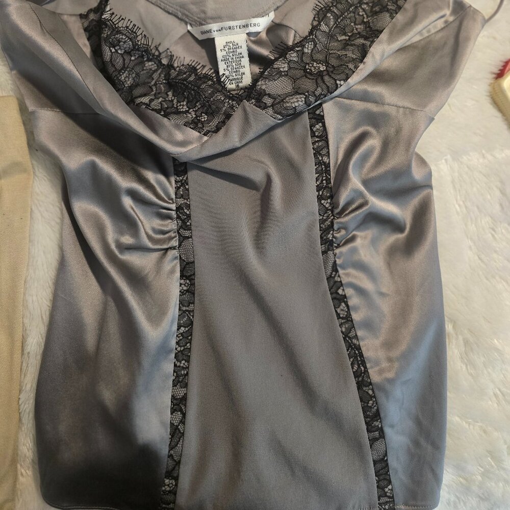 Diane Von Furstenberg Silk Cami NWOT - Picture 3 of 4